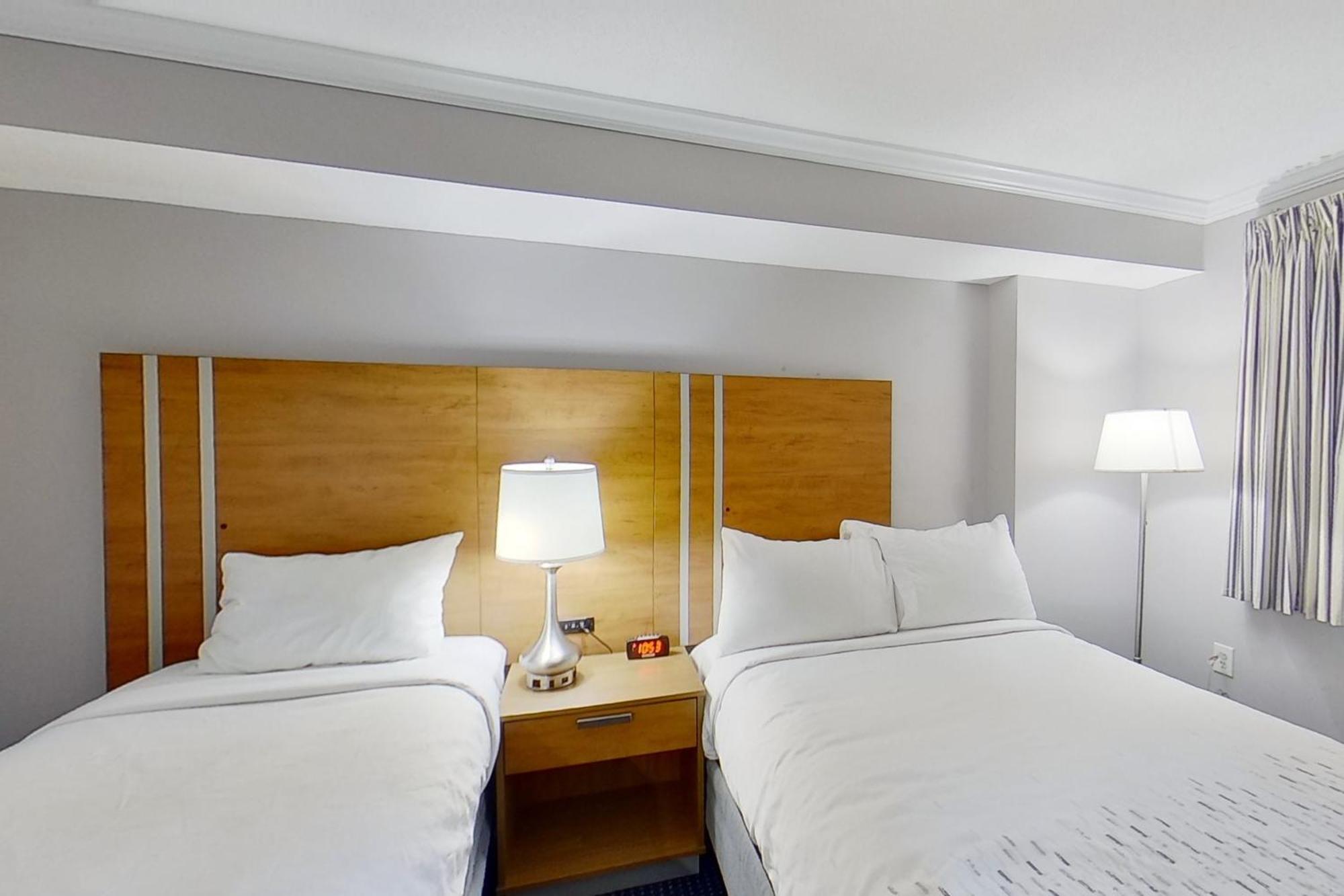 Camelot By The Sea - Oceana Resorts Vacation Rentals Myrtle Beach Room photo