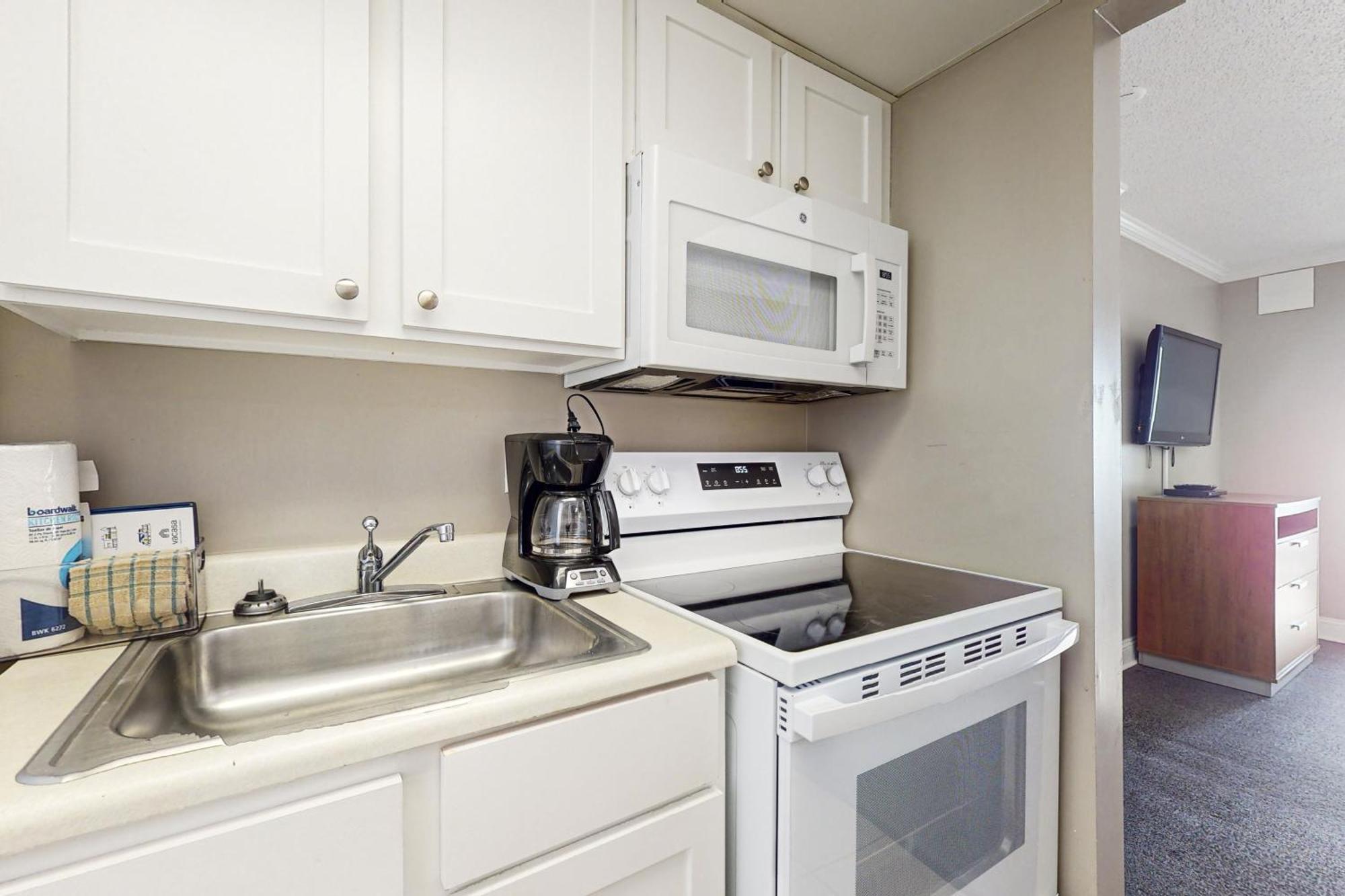 Camelot By The Sea - Oceana Resorts Vacation Rentals Myrtle Beach Exterior photo
